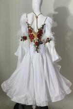 白×赤バラモチーフ編み上げＳＤ　Mサイズ